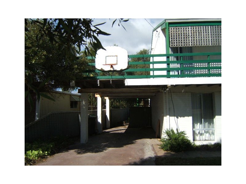 3 Hawaii Road, Jurien Bay WA 6516