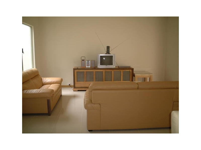 11 (U56) HEATON STREET, Jurien Bay WA 6516