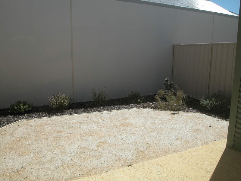 11 (U56) HEATON STREET, Jurien Bay WA 6516