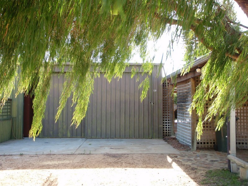 27 Sandland Street, Jurien Bay WA 6516