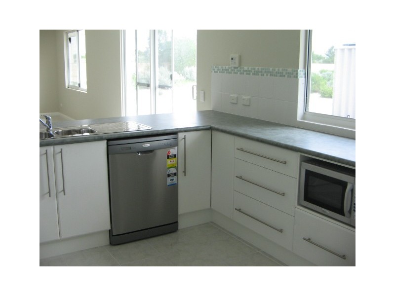 30 Craike Way, Green Head WA 6514