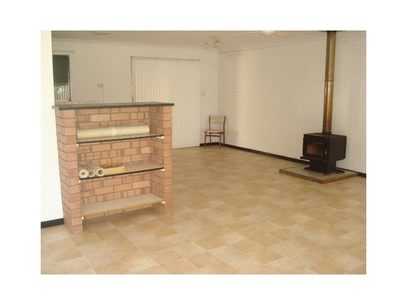 25A Rowe Street, Jurien Bay WA 6516