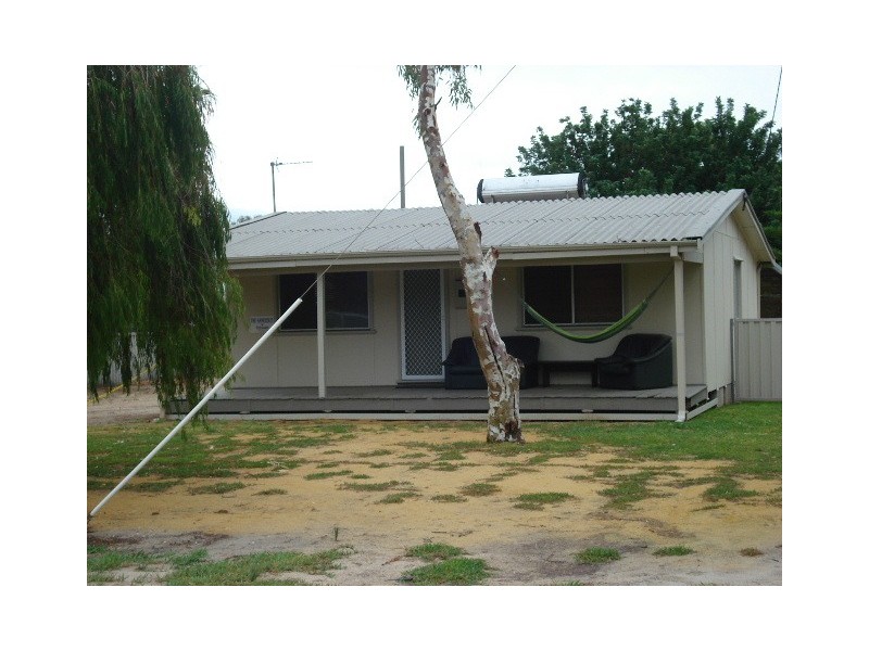 10 Hamersley Street, Jurien Bay WA 6516