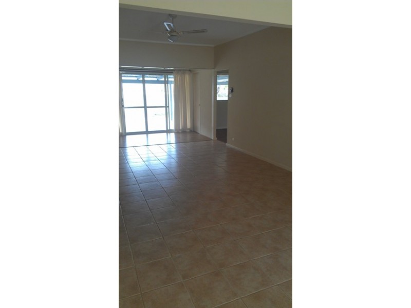 30 Thomas Street, Leeman WA 6514