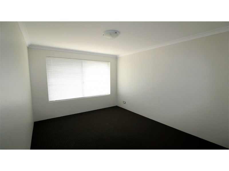 35 Hamelin Avenue, Jurien Bay WA 6516