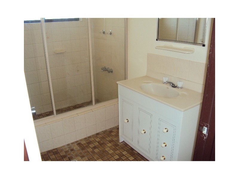 8A Hasting Street, Jurien Bay WA 6516