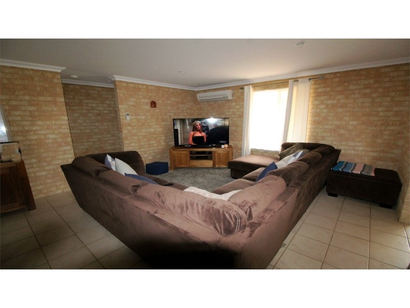 28 Caladenia Way, Jurien Bay WA 6516