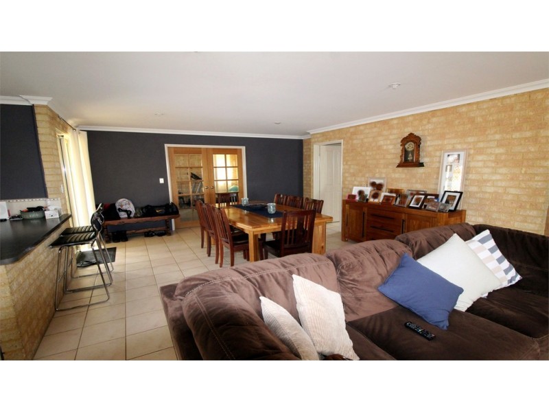 28 Caladenia Way, Jurien Bay WA 6516