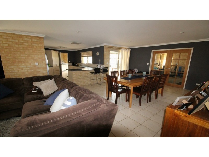 28 Caladenia Way, Jurien Bay WA 6516