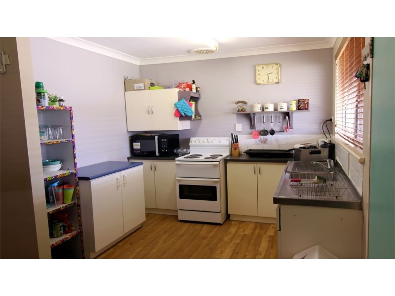 17 Ward Street, Jurien Bay WA 6516