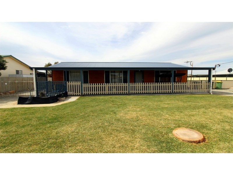 17 Ward Street, Jurien Bay WA 6516