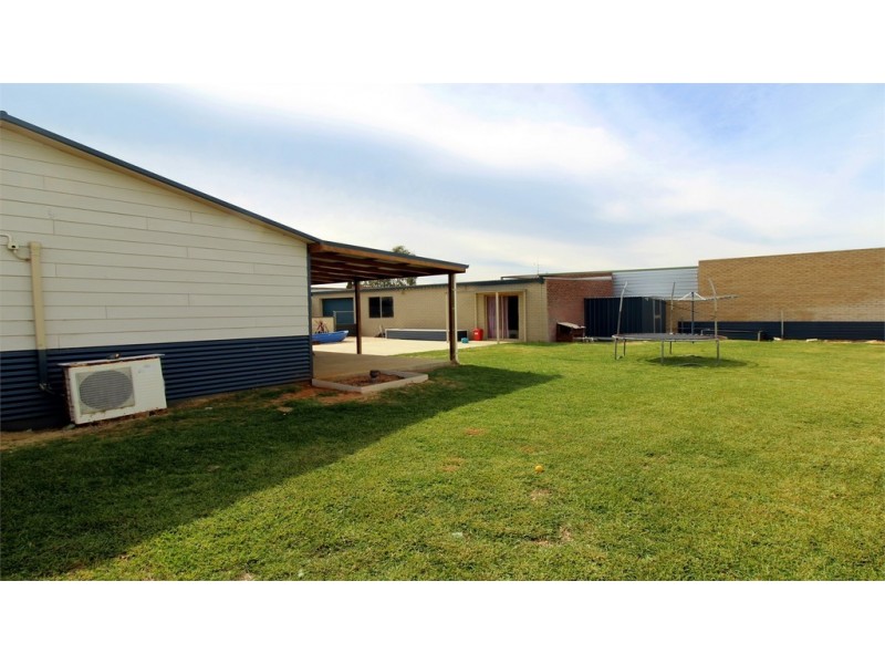 17 Ward Street, Jurien Bay WA 6516