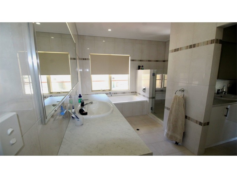 1 Dryandra Boulevard, Jurien Bay WA 6516