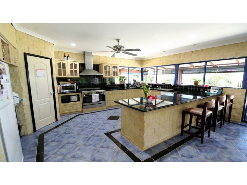 132 Flying Foam Way, Jurien Bay WA 6516