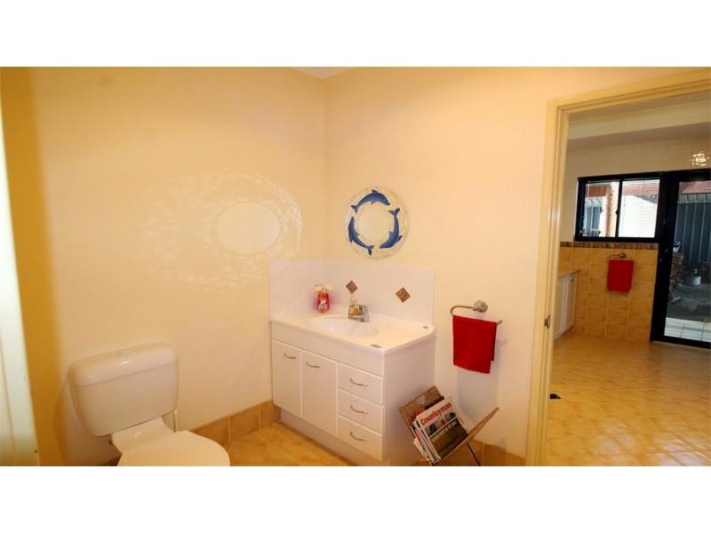 132 Flying Foam Way, Jurien Bay WA 6516