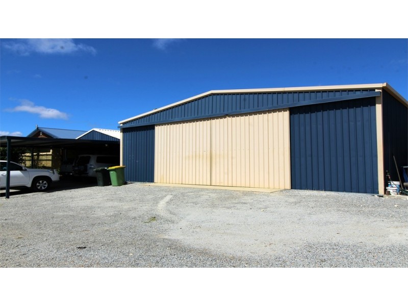 132 Flying Foam Way, Jurien Bay WA 6516