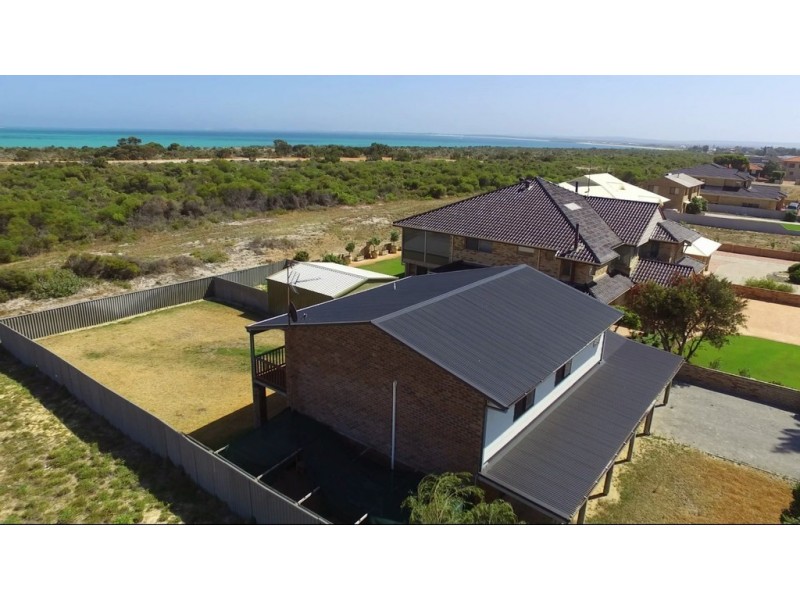 30 Coubrough Place, Jurien Bay WA 6516