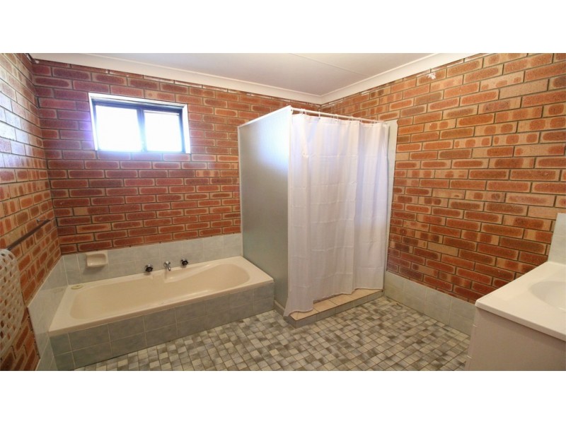 30 Coubrough Place, Jurien Bay WA 6516