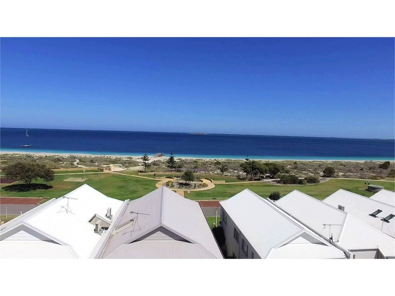 Unit 2, 11 Heaton Street, Jurien Bay WA 6516