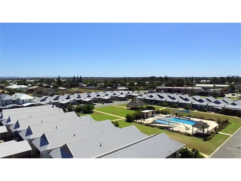 Unit 2, 11 Heaton Street, Jurien Bay WA 6516