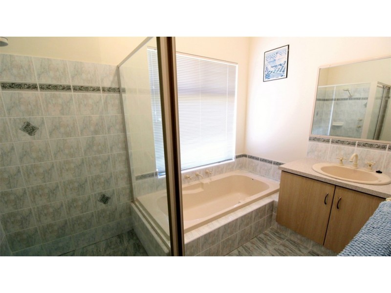 22 Bluewater Drive, Jurien Bay WA 6516