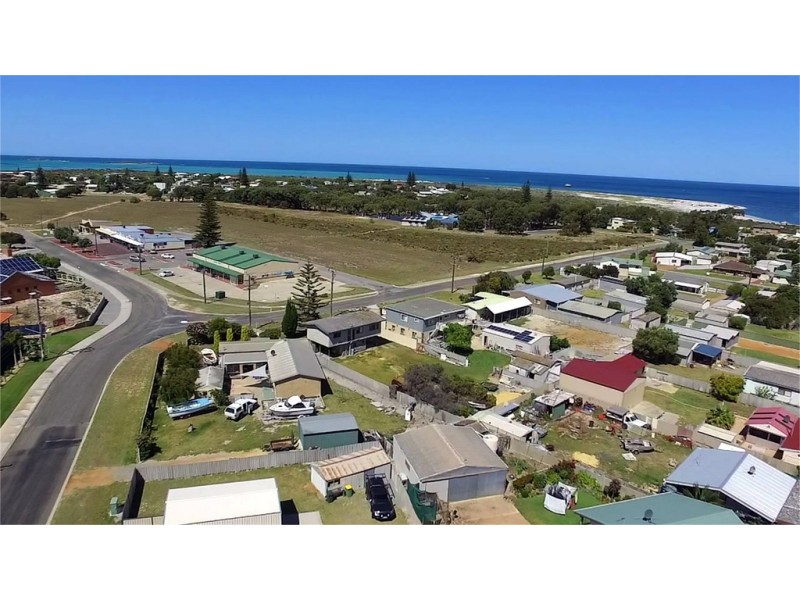 2 Iberia Street, Cervantes WA 6511