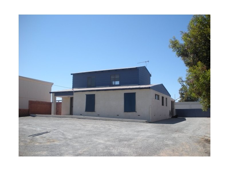 4 McGilp St, Green Head WA 6514