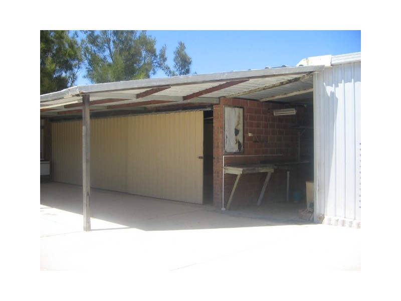 4 McGilp St, Green Head WA 6514