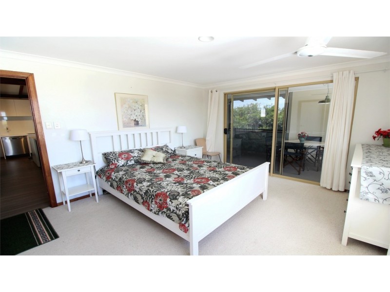 27A Coubrough Place, Jurien Bay WA 6516