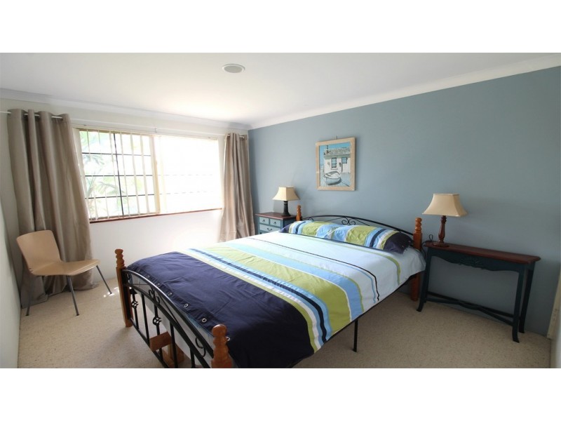 27A Coubrough Place, Jurien Bay WA 6516