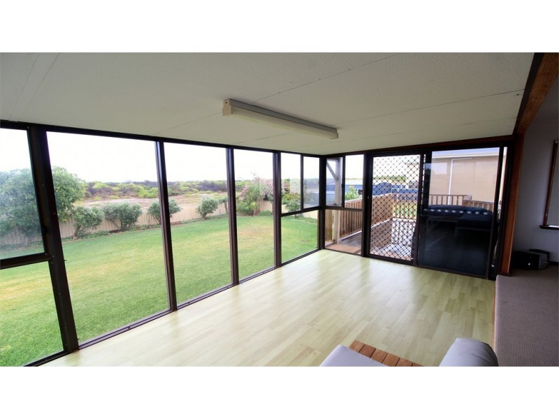 26 Bluewater Drive, Jurien Bay WA 6516