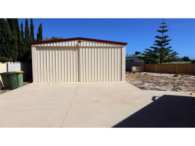 12 Heitman Close, Jurien Bay WA 6516