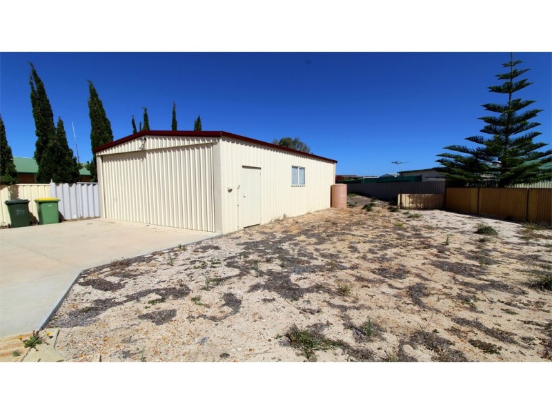 12 Heitman Close, Jurien Bay WA 6516