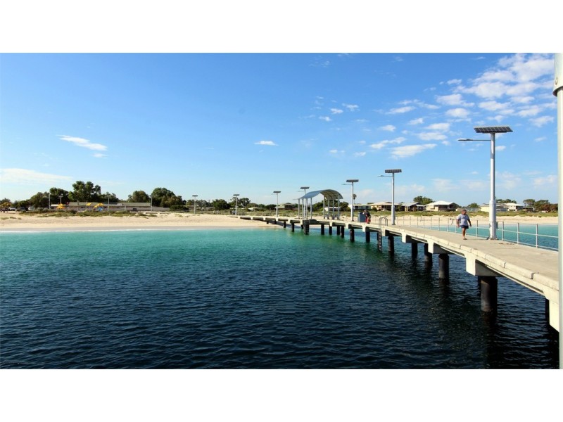 1/5 Grigson Street, Jurien Bay WA 6516