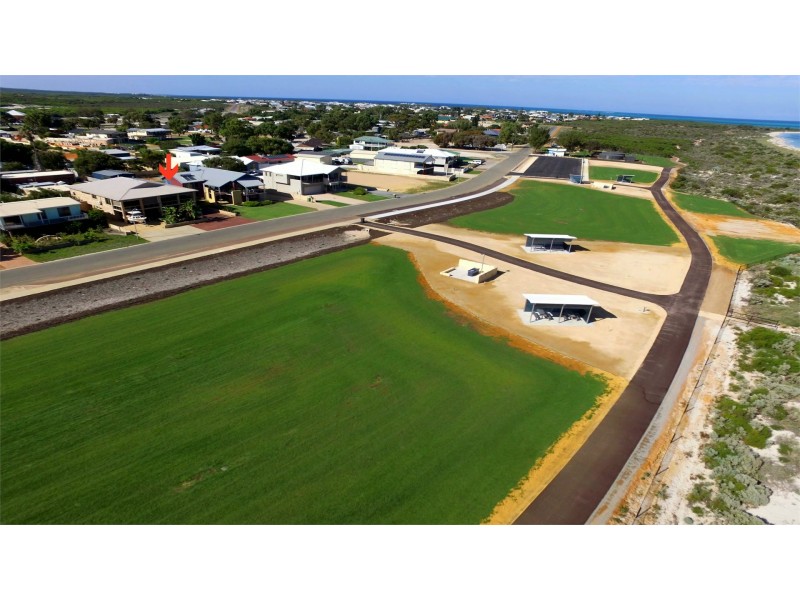 1/5 Grigson Street, Jurien Bay WA 6516