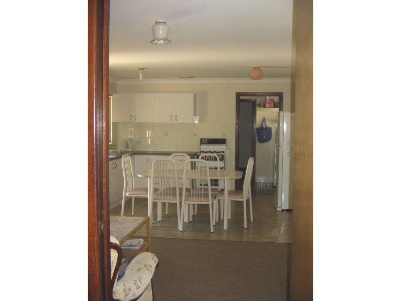 13 Rowlands Rd, Green Head WA 6514