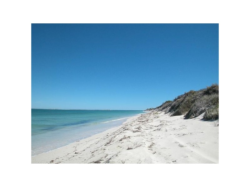 27 (LOT 748) MIDDLETON BOULEVARD, Jurien Bay WA 6516