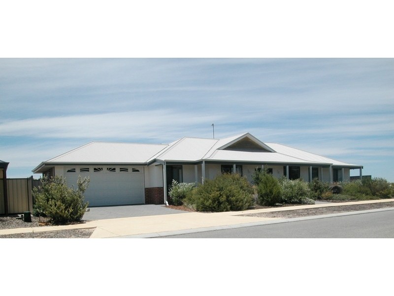 4 Dryandra Boulevard, Jurien Bay WA 6516
