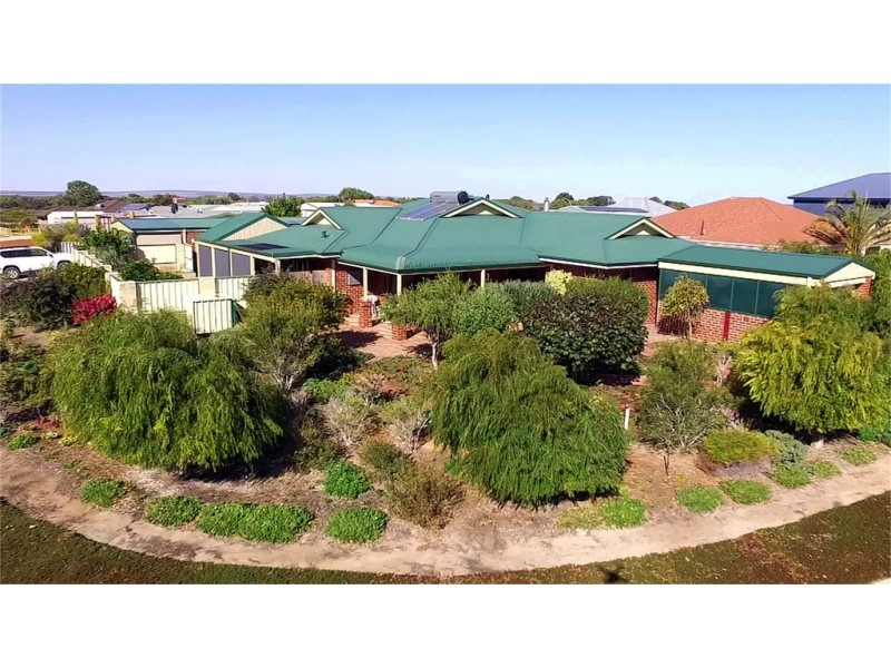 20 Heales Way, Green Head WA 6514