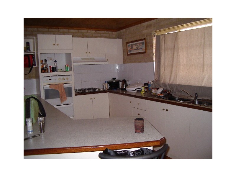 27B Coubrough Place, Jurien Bay WA 6516