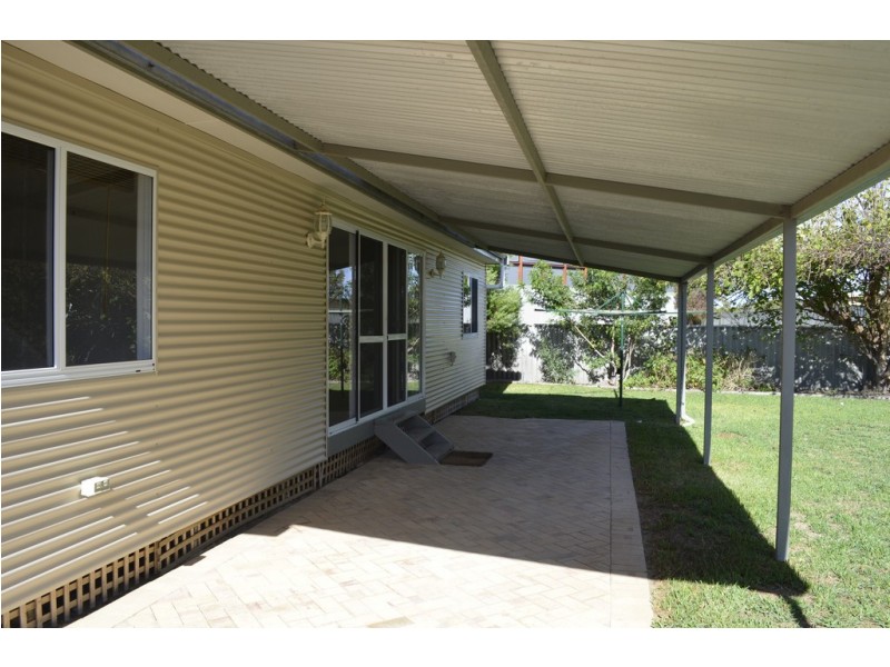 28 Cameron Street, Jurien Bay WA 6516