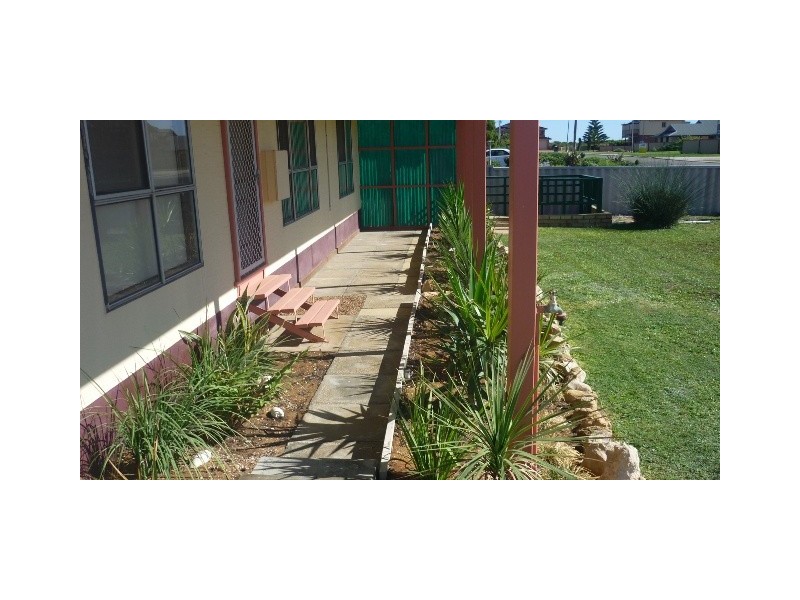 3 Coubrough Place, Jurien Bay WA 6516