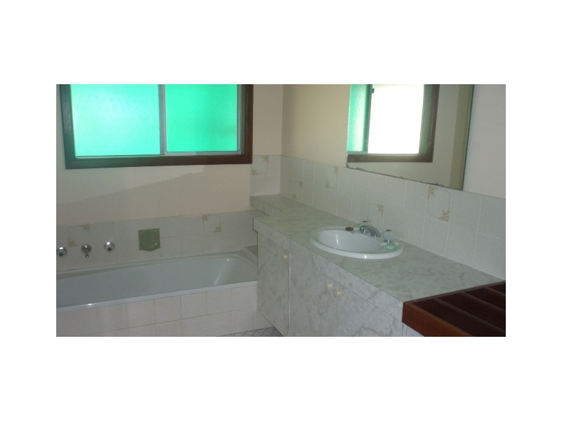 3 Coubrough Place, Jurien Bay WA 6516