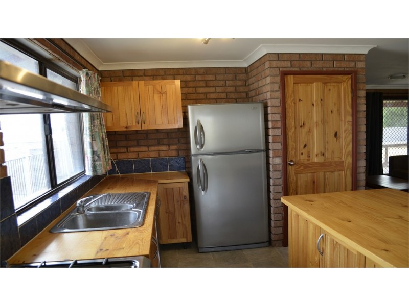 8 Malaga Court, Cervantes WA 6511