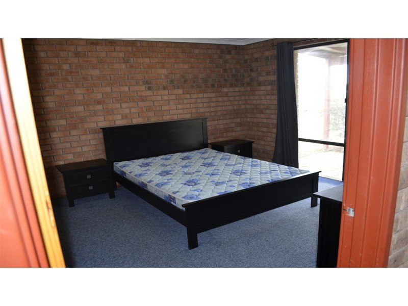 8 Malaga Court, Cervantes WA 6511