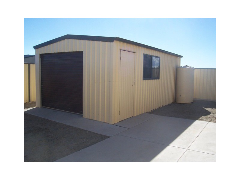 14 Moonlight Crescent, Jurien Bay WA 6516