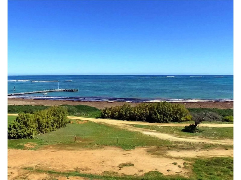 5A Johns Street, Green Head WA 6514