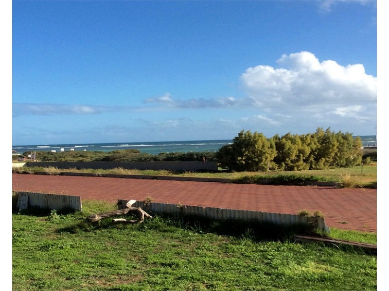 5A Johns Street, Green Head WA 6514