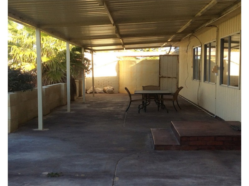 5A Johns Street, Green Head WA 6514