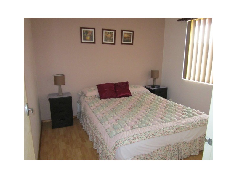 4/3 Tuart Street (Tamarisk Court Complex), Leeman WA 6514